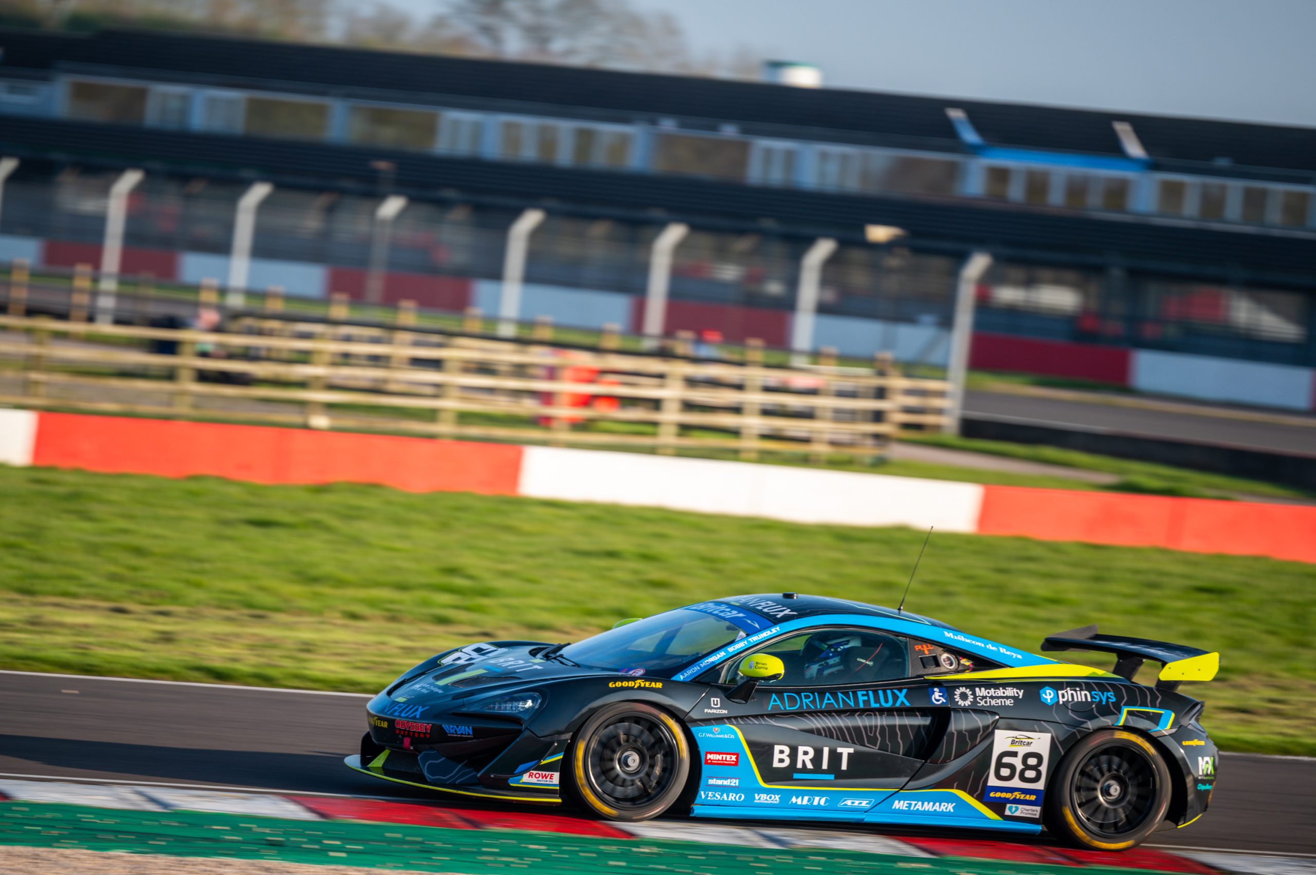 McLaren 570S GT4 #68